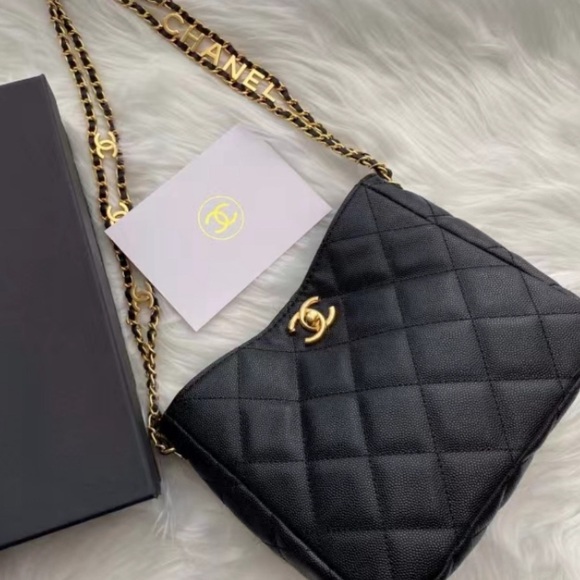 GWP Chanel Makeup  bag - Picture 3 of 16